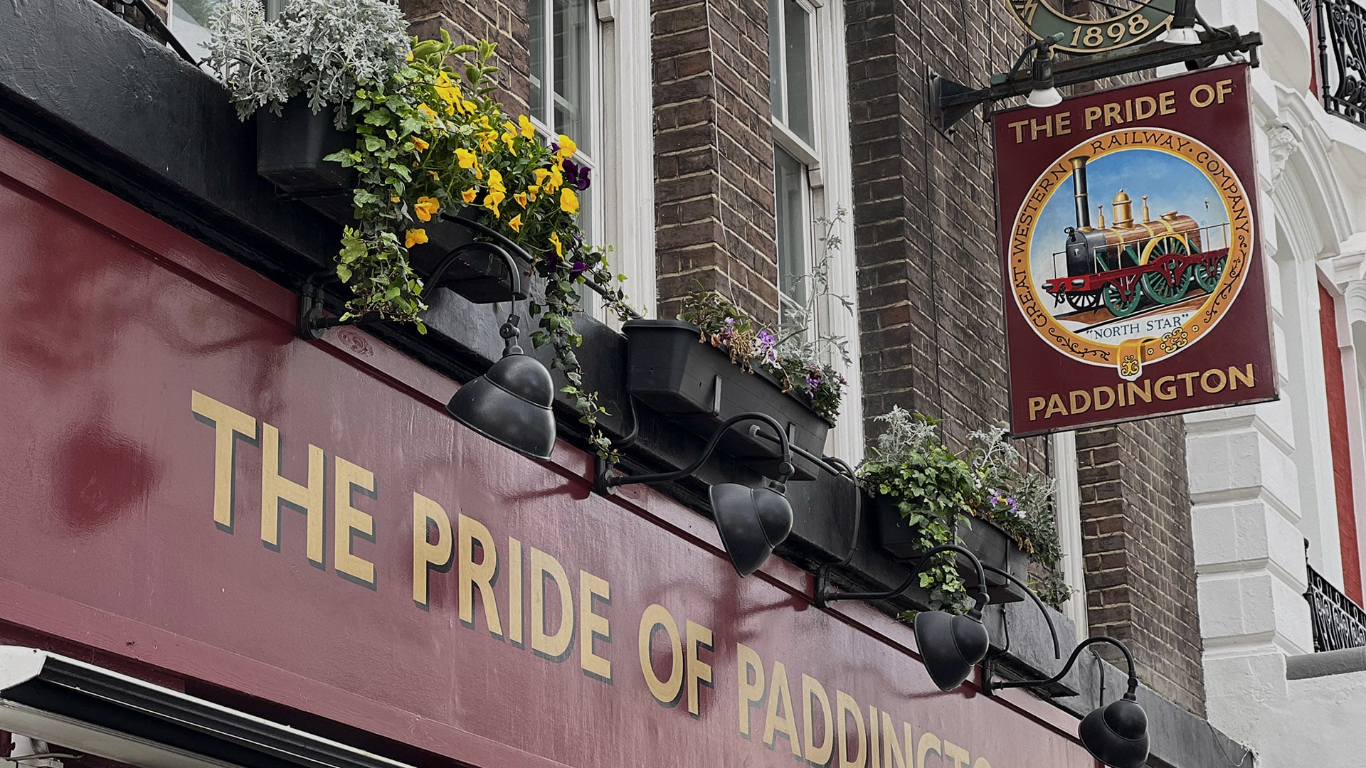 the-pride-of-paddington-pub-paddington-london