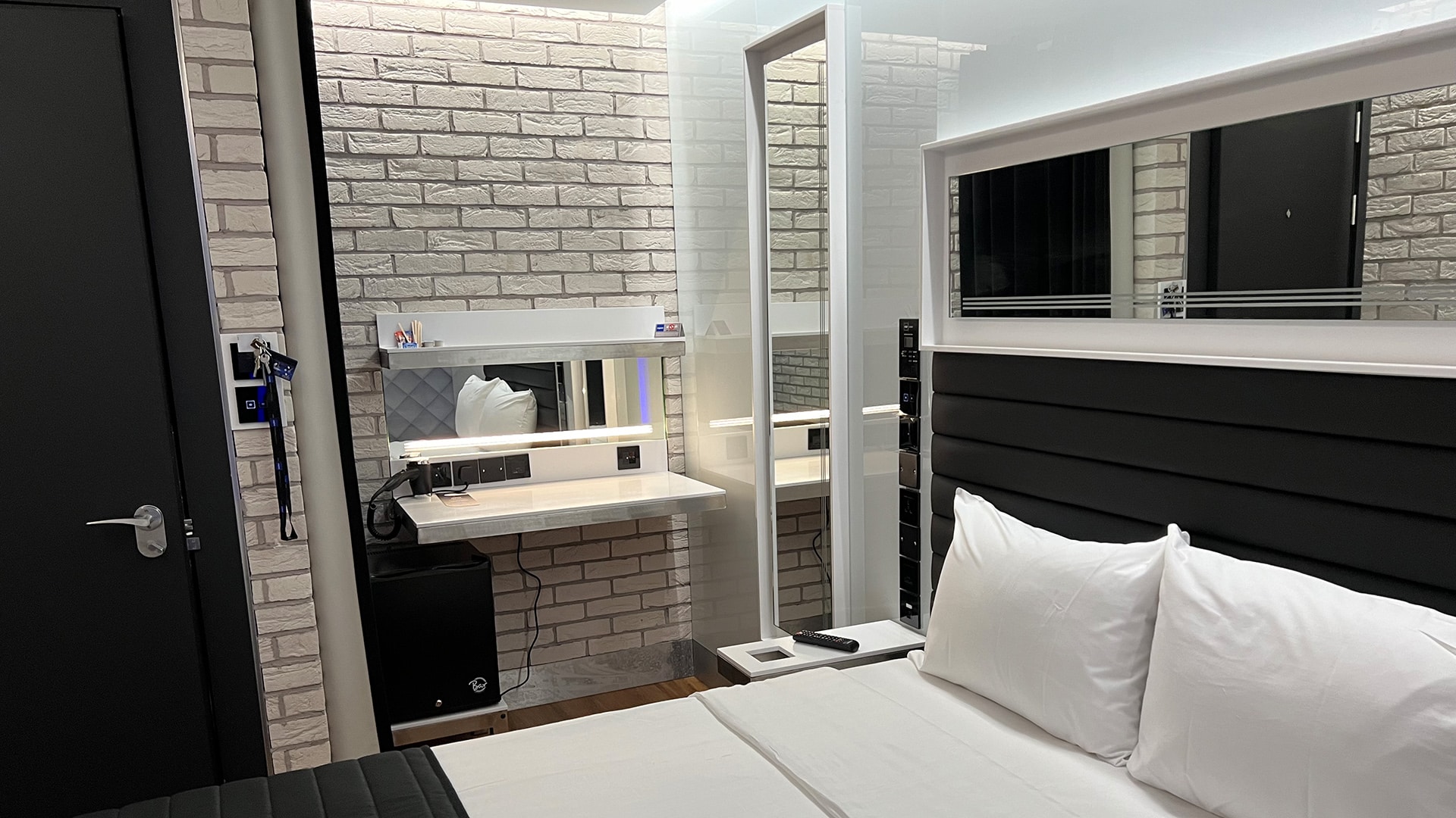 new-double-room-stylotel-budget-hotel-paddingtonb