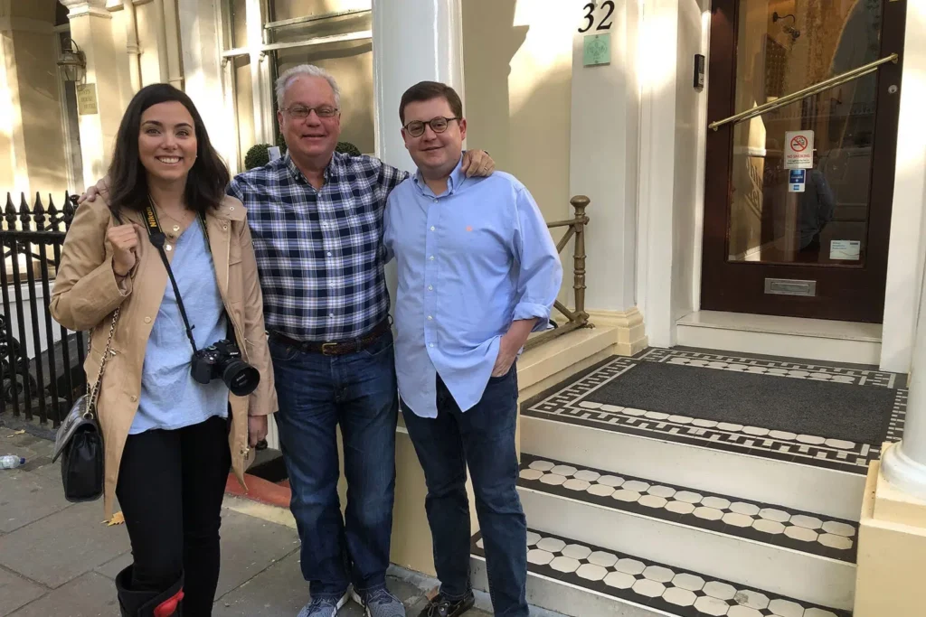 Family enjoying their stay on Norfolk Square in Paddington London 